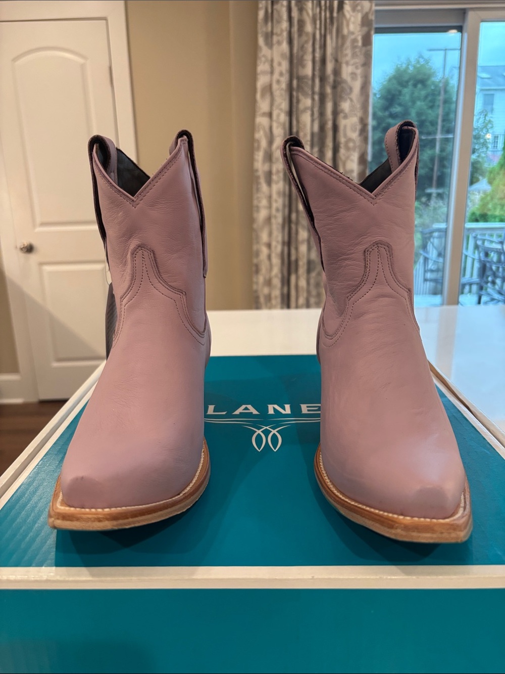 Lane Women's Lavender Leather Western Booties - Picture 2 of 5